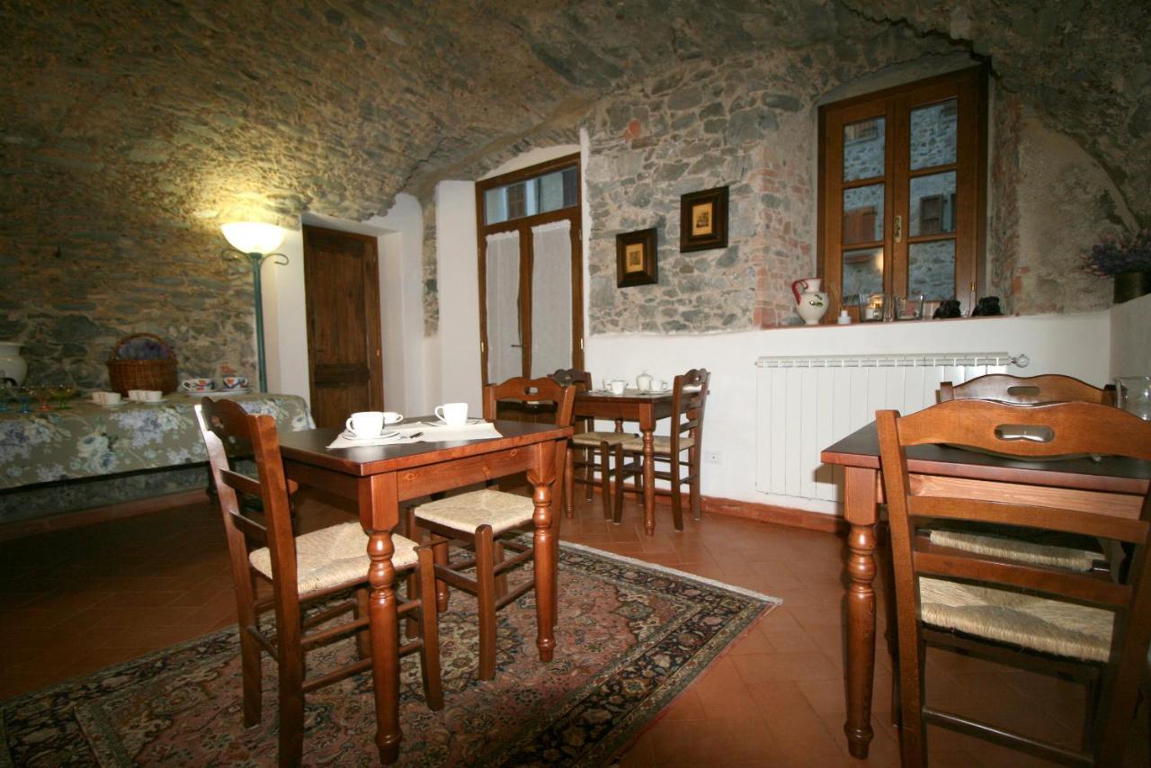 B&B Castello Malaspina Di Tresana 외부 사진